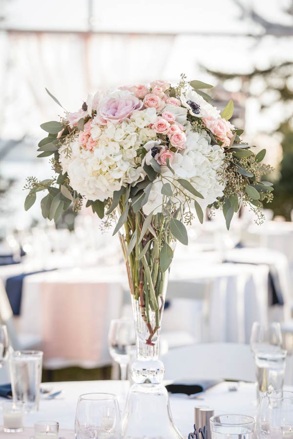 Floral design company that specializes in weddings and events on the Sunshine Coast, BC