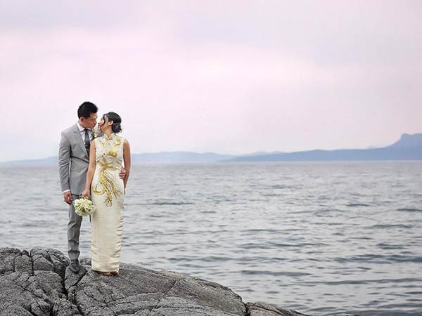 CHECK OUT OUR FEATURED WEDDINGS ON STYLE ME PRETTY