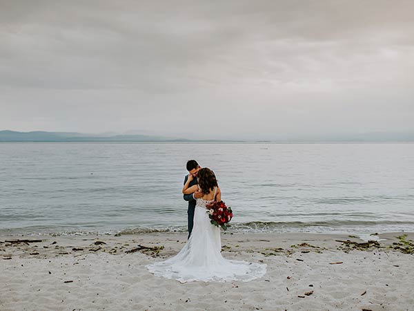 Christine & Mike Adventure Elopement to Thormanby Island, Sunshine Coast BC