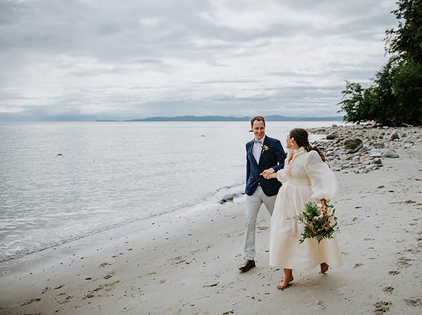 Eliza and Chester Elopement - Thormanby Island & Chatterbox Falls