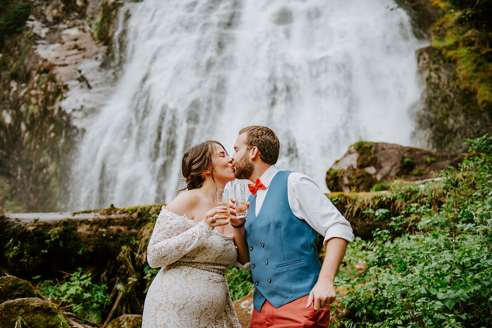 Adventure elopement Couple