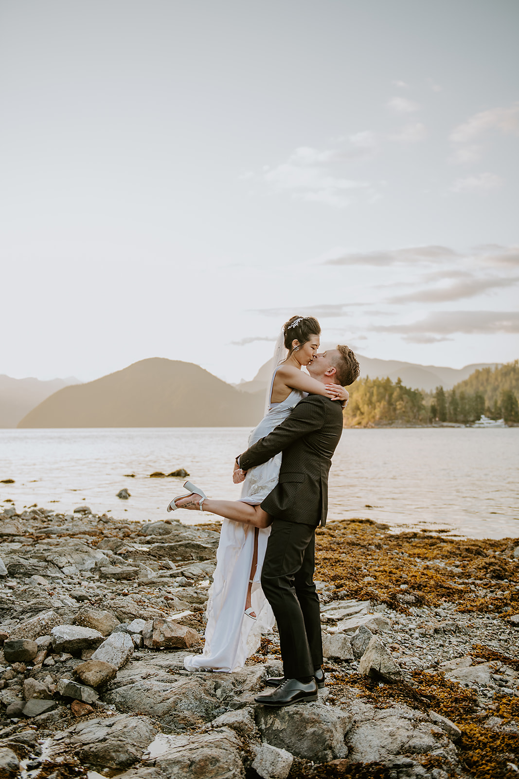 Pender Harbour Wedding Photos