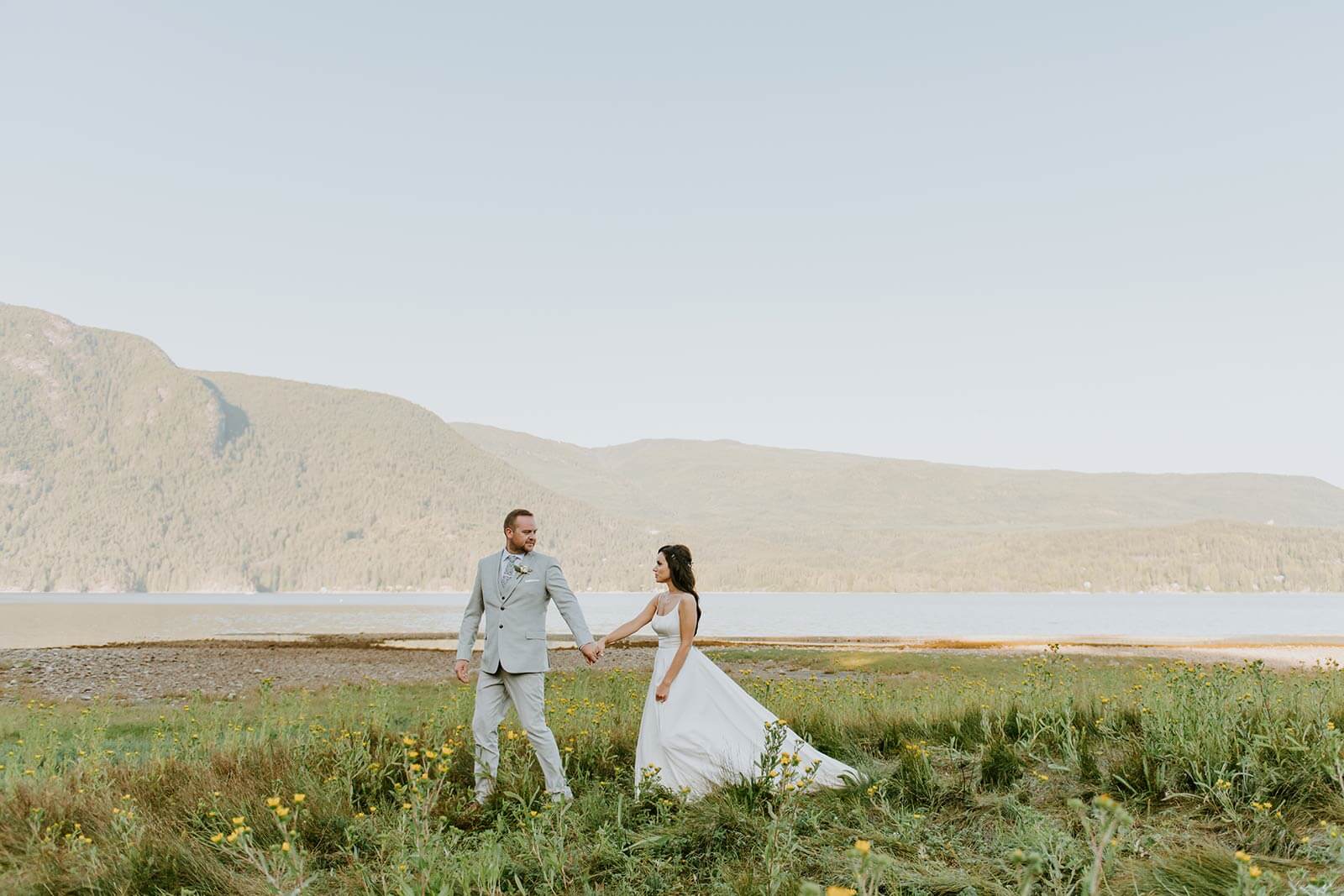 Skye and Spencer Elopement - Chatterbox Falls & Skye and Spencer Elopement - Pipers Point