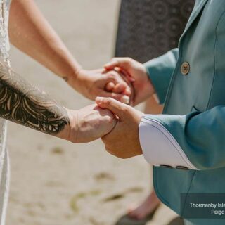 Hilary & Shay Elopement - Thormanby Island