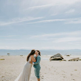 Hilary & Shay Elopement - Thormanby Island